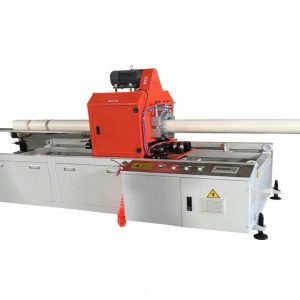 Plastic pipe cutting machine